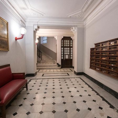 227 - Largo Zecca Luxury Apartment - Nel Cuore Del Centro Di Genova Екстер'єр фото