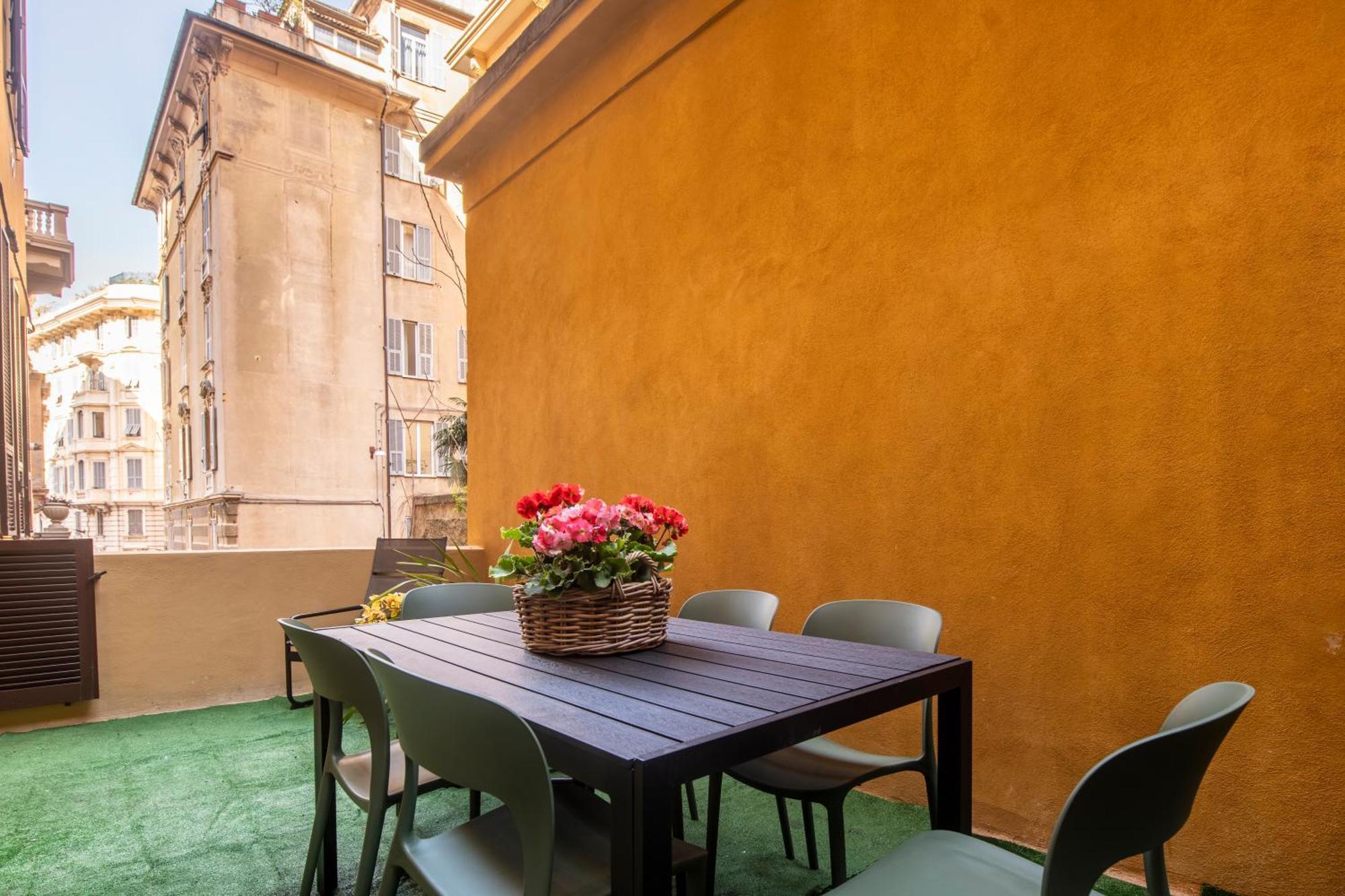 227 - Largo Zecca Luxury Apartment - Nel Cuore Del Centro Di Genova Екстер'єр фото